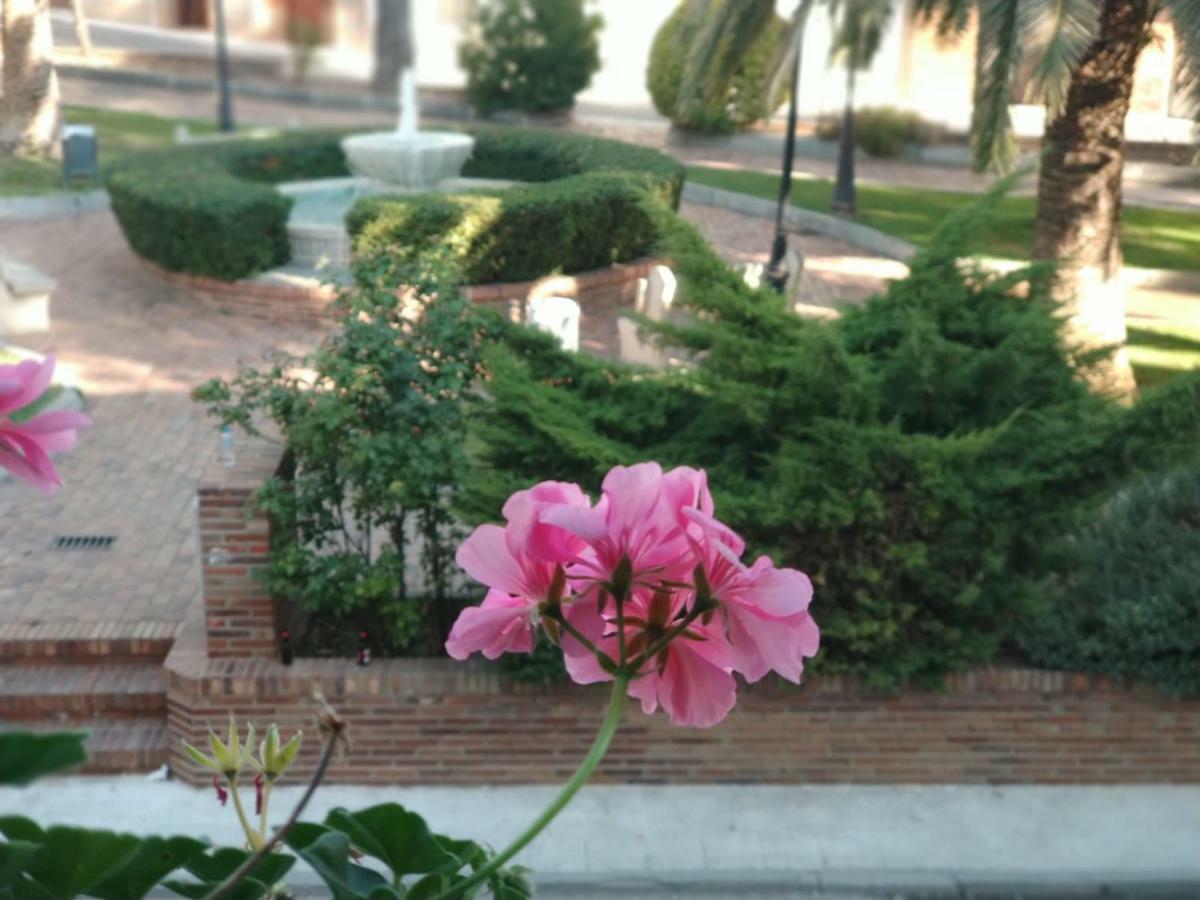 Apartamentos กาลันดา ภายนอก รูปภาพ